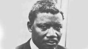 12/ Most members of Dare and High Command weren't arrested in Lusaka by the Zambian Authorities omni charges of killing Chairman Chitepo.Tongogara escaped and crossed to Mozambique, Rex Nhongo escaped and went to Tanzania.