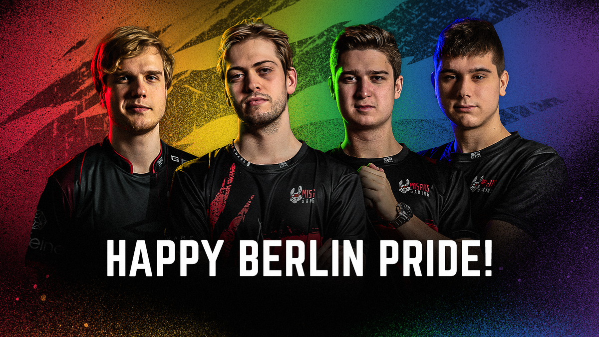 MisfitsGG's tweet photo. Happy Berlin Pride! https://t.co/iJHemfaIby