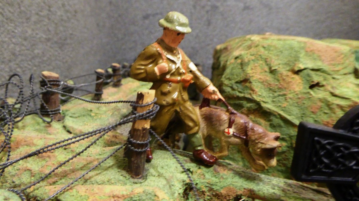 PabloGr13346576's tweet photo. The total number of military and civilian casualties in World War I, was around 40 million.
#Durso, #Elastolin and #Lineol composition soldiers from 30s.
https://t.co/uRoBqgqiyF
,#doctor, #dogs, #eusoldatini, #GreatWar, #medics, #nurses, #tranches, #WW1 https://t.co/M6oJpYbiKT