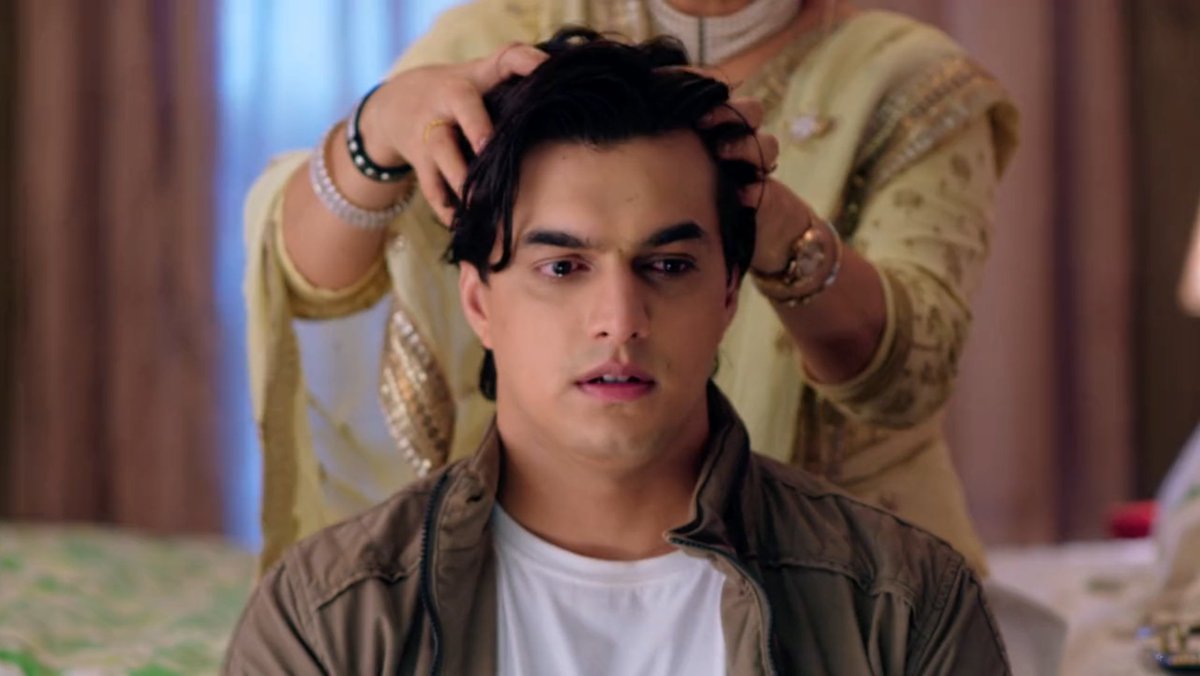 I fear that my love will neglect her own health,I fear that I'll never meet my son.I fear that everyone will forget me years hence,I'm breaking but I can't tell anyone.During every interaction, he hid his tears before they could reveal just how broken he was. #yrkkh  #kaira