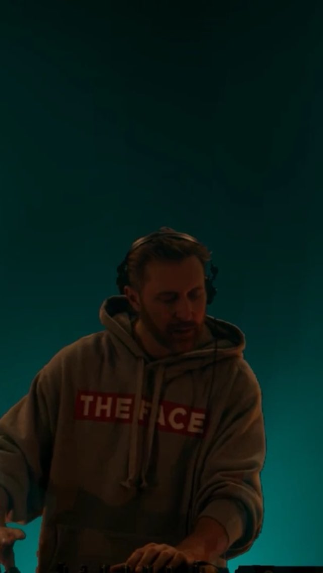 1morediscovery's tweet photo. #tomorrowlandaroundtheworld #Tomorrowland2020 @jackback aka @davidguetta on the Freedom Stage 🤯🤯🤯
@tomorrowland bravo 🥇 https://t.co/Y2Uf4MdU3E