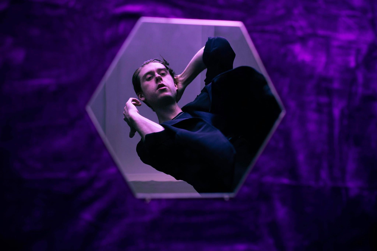 BBCIntroYork's tweet photo. Now playing @talkmoreuk 's 'Flava' from a couple of weeks ago, an artist brand new to the area @dannyvioletuk with his first upload 'Animate Me' 

Listen > https://t.co/6vRF2bnX9b https://t.co/FVzB8Iuu59