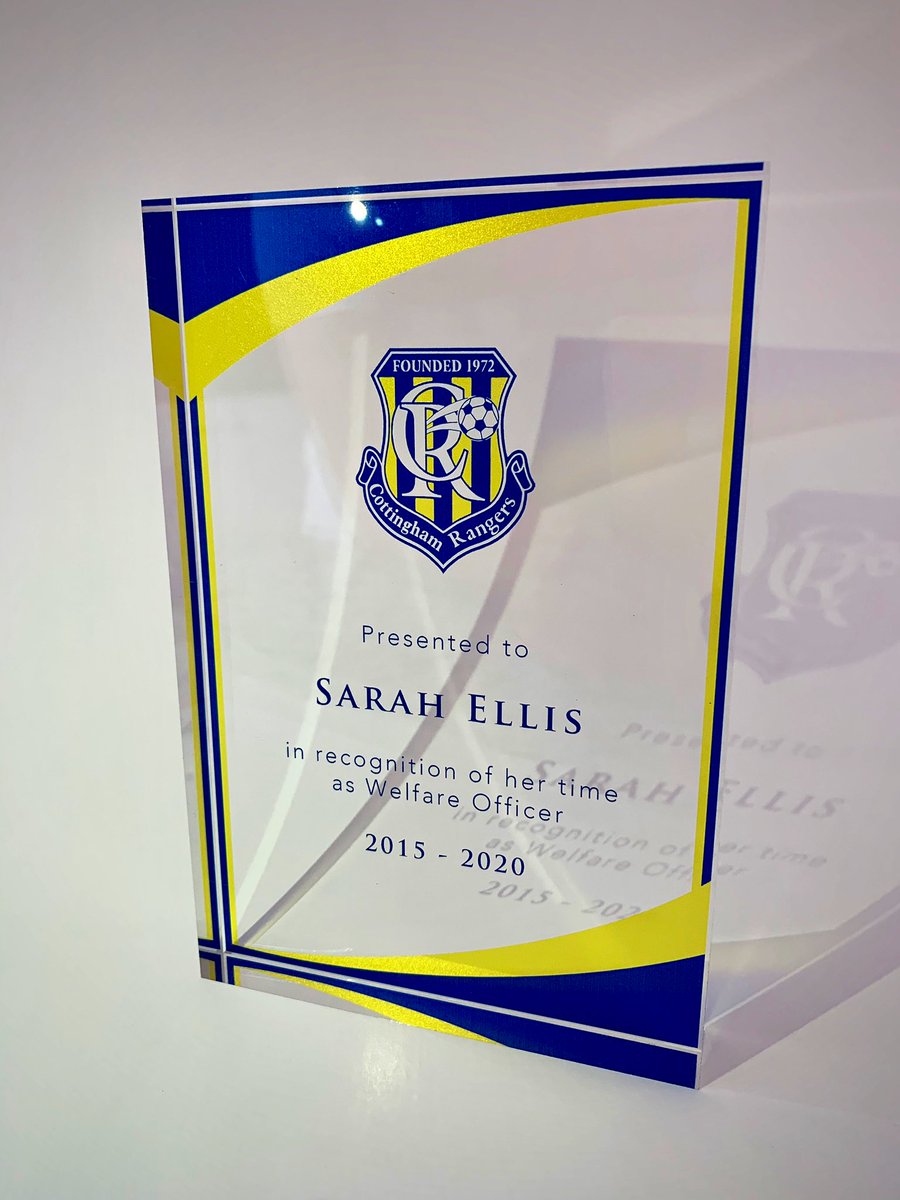 Awards_FC_'s tweet photo. *New Product* 🚨 

We’re delighted to announce the arrival of the ‘Prestige Award’ 

This product is ideal for a special thank you and is designed to be completely bespoke to you 🤩

Get in touch for your free quote and mock-up! 

#AwardsFC 🏆 https://t.co/MD8eGtgJ1S