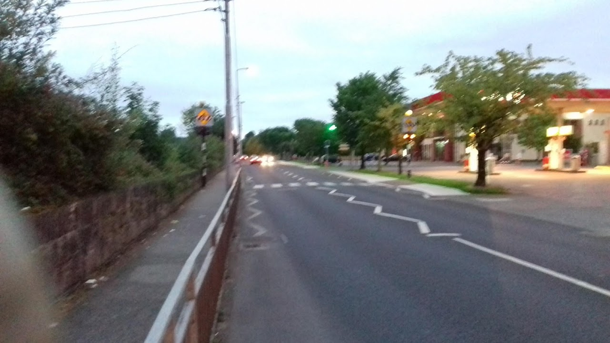 Talking of Pedestrian Crossings here's one on Corbally Rd. I make that 4 and I'm going to be generous and add the one at supervalu along with the one at Salesians which aren't technically on our route -so that's 5 thus far in 7.8kms   36/