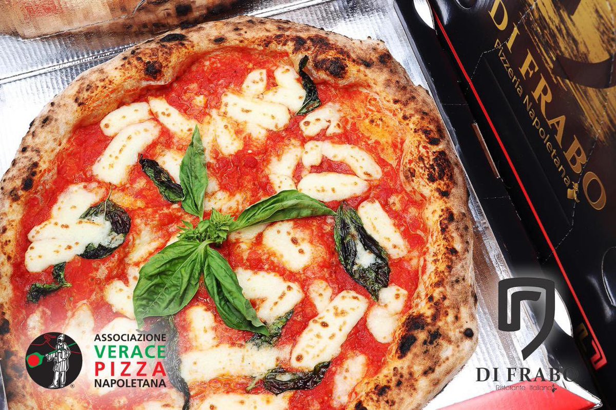 CastelloDiFrabo's tweet photo. Vera Pizza Napoletana... lista para ir a tu casa.🍕
#ILCastellodiFrabo

#beauthentic #beexclusive

#newmenu

🛑Ordena en línea⬇️

https://t.co/MGQRLAapFc

📍IL Castello di Frabo 😎 
☎️ 81450450 y 45
📩info@ilcastellodifrabo.com
🌎https://t.co/vK7z8fnLOg https://t.co/4gSvFZm8Ps