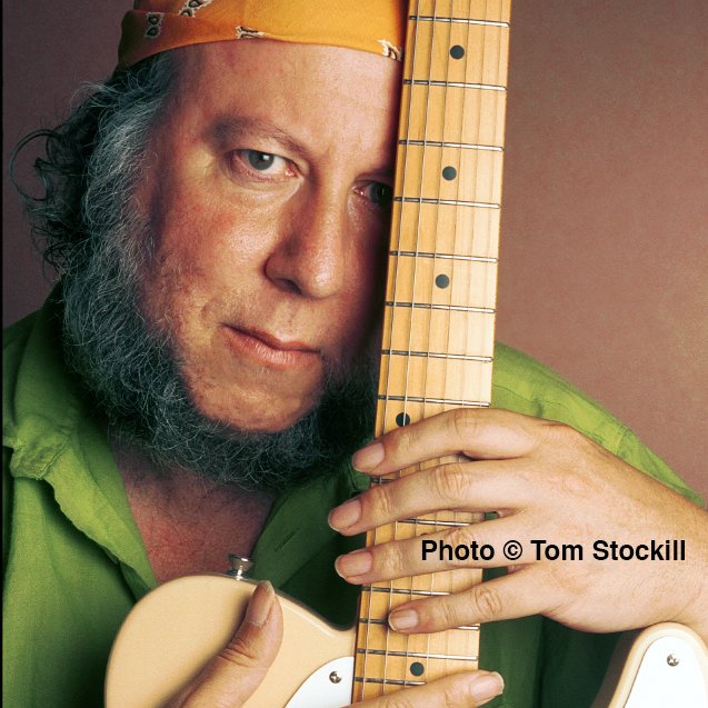TomStockill's tweet photo. I once had the pleasure of being the one man audience at a show given at the home of the talented Peter Green a few years ago, thank you for your time. https://t.co/qjV3vRG631