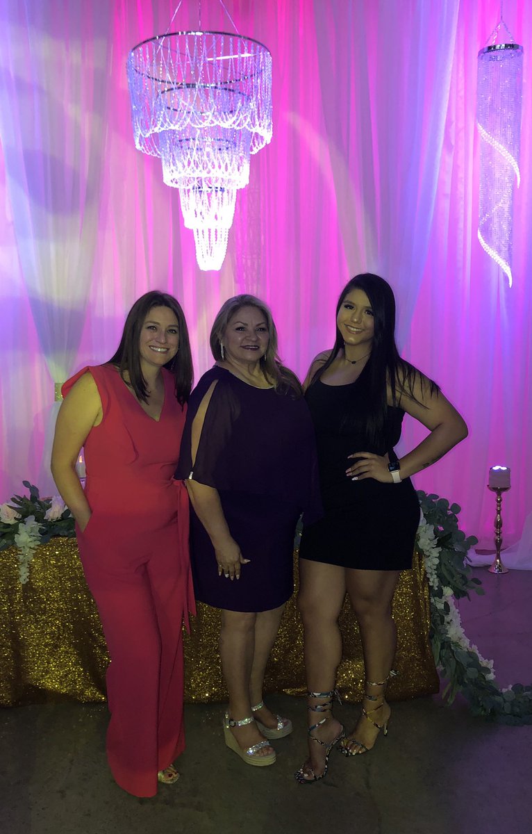 JennipherHerna1's tweet photo. Going for the @KyleRichards look. #pinkjumpsuit#danceallnight https://t.co/6Pzdi3y4SH