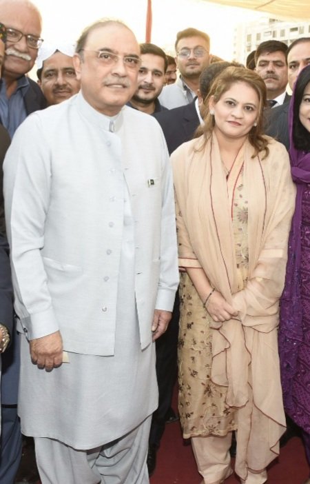 Sadiajavedppp's tweet photo. HAPPY BIRTHDAY to President @AAliZardari many many happy returns of the day.May Allah grant you a long &amp; healthy life. 
#HappyBirthdayAsifZardari https://t.co/0h0ww7xI8B