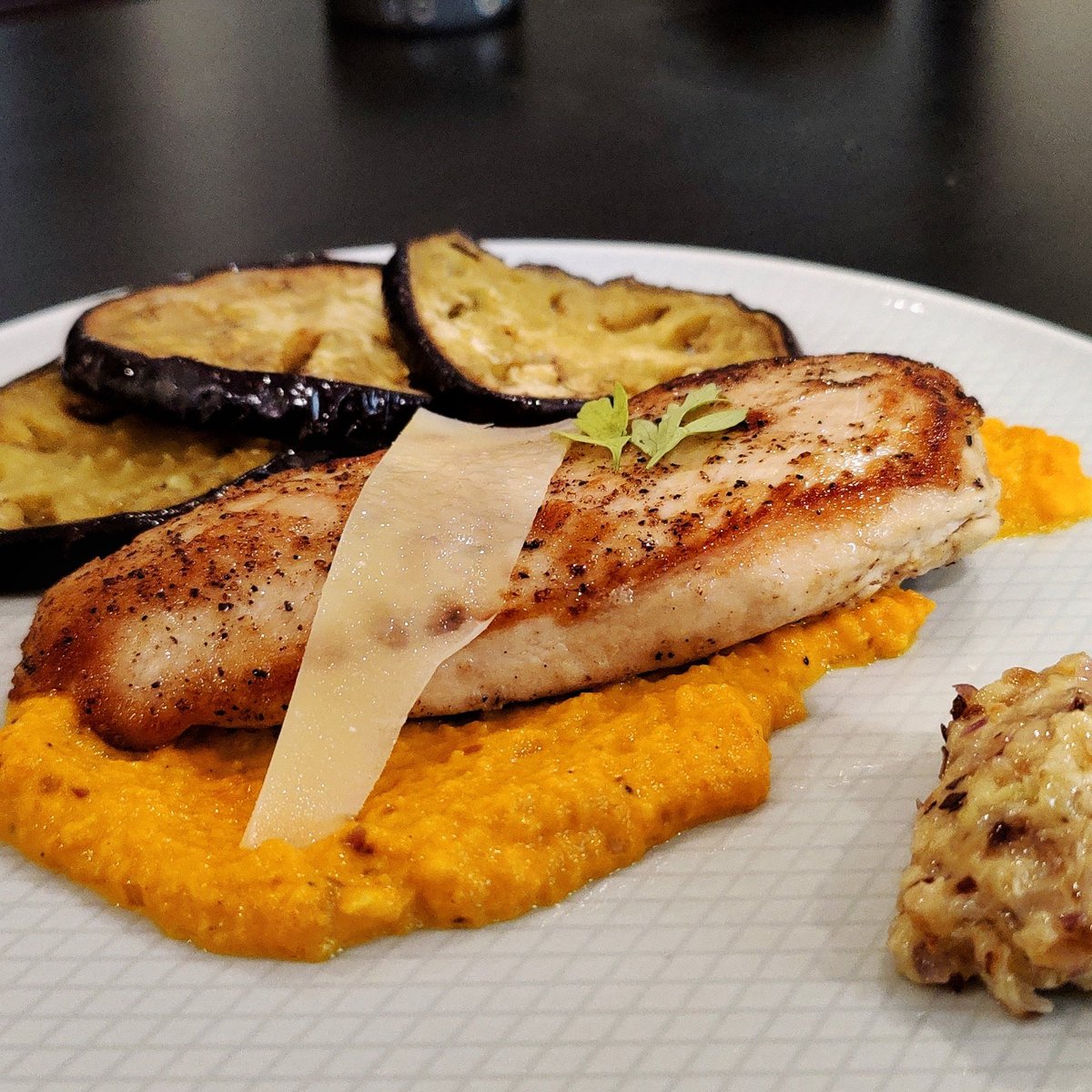 Yousif__Joseph's tweet photo. Check out my Instagram where I post my journey of becoming a better cook!

https://t.co/NVCxbehrXm

#Food #Foodie https://t.co/xq0t0JenEa