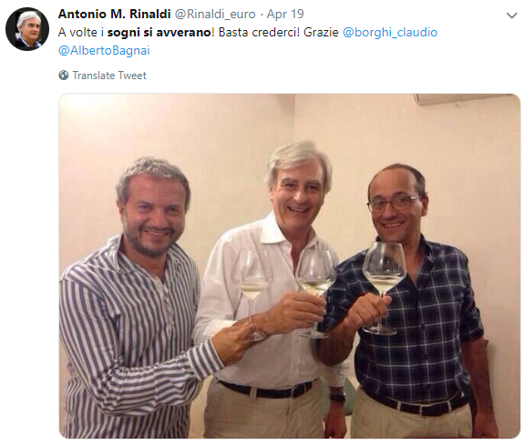 MPenikas's tweet photo. Credo che si riferissero ad "uscire" i vostri euro.
#burp
#Crostarolo
#Bombolo
#Cazzaballa detto #ErVater https://t.co/gcz4nx8WsJ