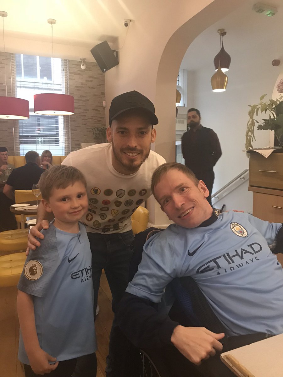 MiniZaba's tweet photo. Seriously going to miss you 😢 @21LVA @ManCity #minizaba https://t.co/Xapr3YDu3A