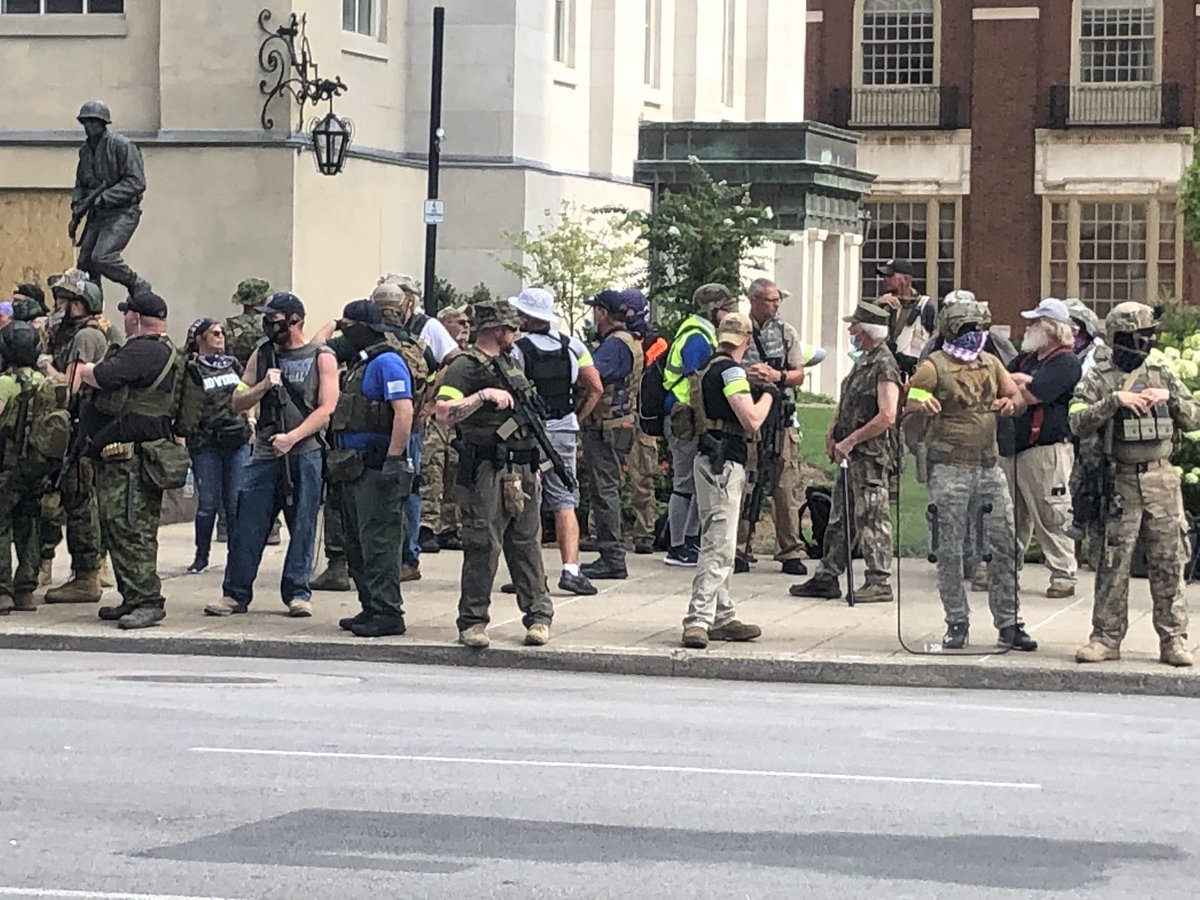 Bout to be a militia showdown in Louisville