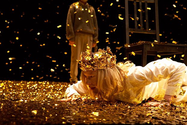 13. Experimental theater: War of Roses was an experimental production of the Sydney Theater Company back in 2008. The show took 9 hours in which they performed 3 plays: Richard I,II,III. Cate played Richard II.