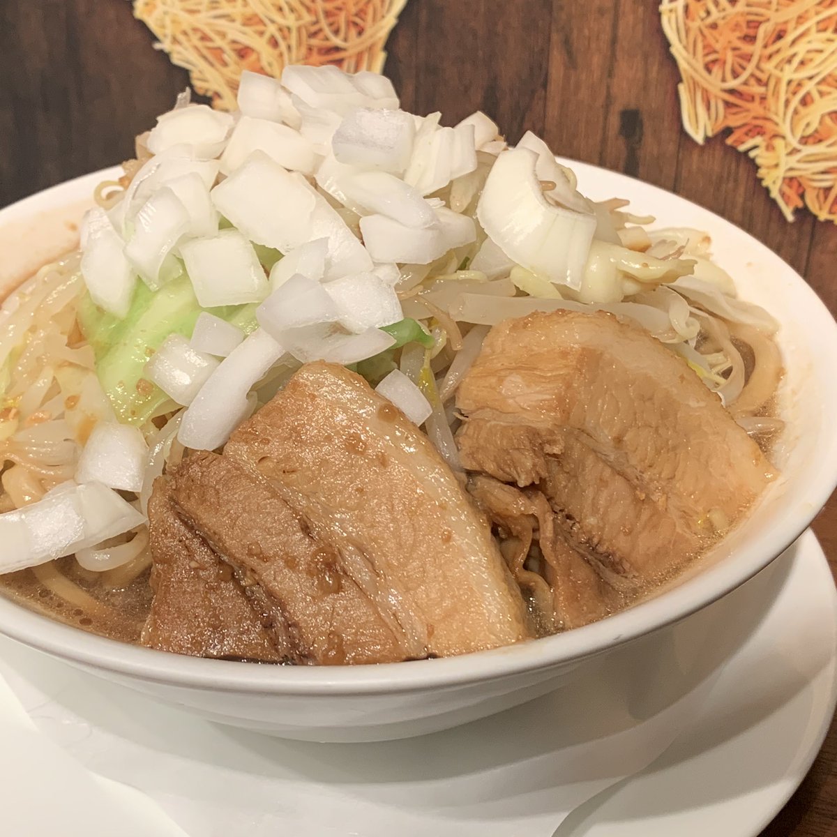 ラーメン パ郎 パ郎にはタマネギがon これは ぽっぽっ屋 インスパイアです サクっと食感もよく ちょい辛なのがアクセント ぽっぽっ屋 二郎系 ラーメン パ郎 秋葉原ラーメン