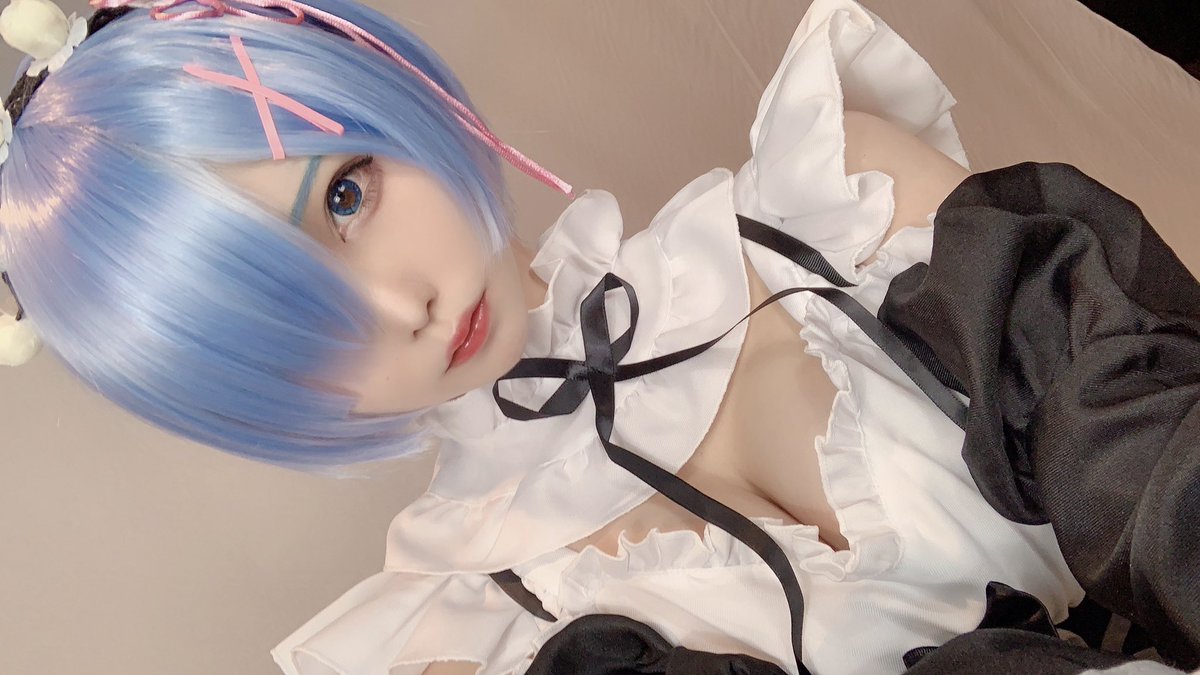 Snow_White__y's tweet photo. #ShirayukiBar3939 1日目！
Re:ゼロから始める異世界生活
レムりんコスプレしていました💙
会いに来てくれた人ありがとう！❄️
明日はSweet devilのミクします🎀
会いに来てね！ https://t.co/Ex6TQeN0aR