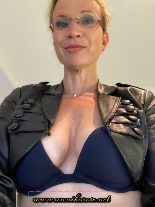 Lisa Deijs Nackt Lisa Deijs Nackt