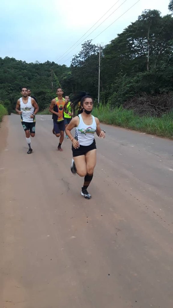 CallaoRun_Bike's tweet photo. #25Julio Cronometrando #CopaZEA #5K ⌚️⌚️⌚️

#FelizSabado #atletas https://t.co/sQKEOil5E2