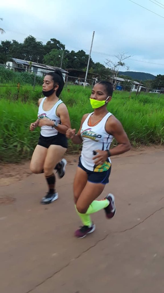 CallaoRun_Bike's tweet photo. #25Julio Cronometrando #CopaZEA #5K ⌚️⌚️⌚️

#FelizSabado #atletas https://t.co/sQKEOil5E2