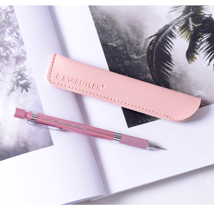 CUIRASSIER tweet media