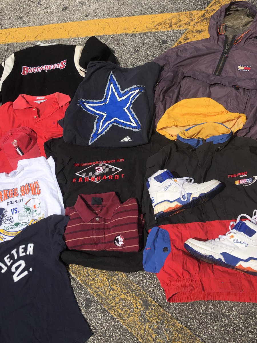There really is something special about Saturday mornings. My favorite piece definitely has to be the Tommy windbreaker or the Dior polo 🥵