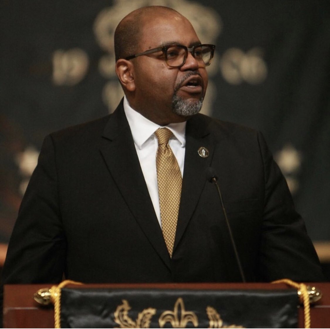 ChicagoAlphas's tweet photo. Congratulations to Brother Dr. Willis L. Lonzer, 36th General President-Elect of Alpha Phi Alpha Fraternity, Inc.
#alphaphialpha #1906 #elevatingalpha #delewarestateuniversity #alphamidwest #xilambda #chicagoalphas https://t.co/qKcXTG3Ika