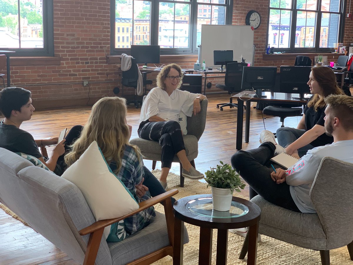 OceanPrograms's tweet photo. Our interns loved getting hear @JulieBauke 's wisdom about career development!
#OCEANPrograms #entrepreneurship https://t.co/uUmS2CUuMM