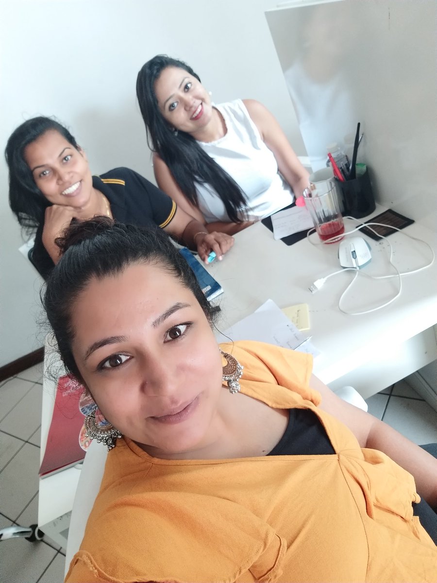 mashi_hemapala's tweet image. අලුත් ඔෆිස් එක ඔපන් කරා ලමායි රාජගිරියේ  😍😍🙈  #Promomasters 🖤 තමන්ගේ දෙයක් මහන්සි වෙලා පටන් ගත්තාහම තියෙන සැනසීම  🙏
මහන්සි උන තරමට ප්‍රථිපල කියනවානේ..