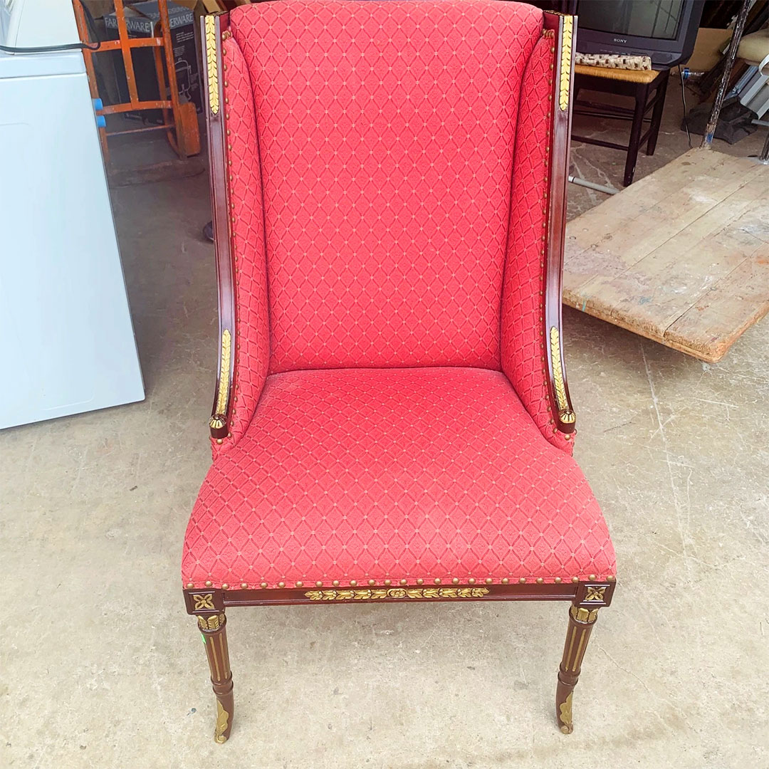 CommForklift's tweet image. This #stately red #wingbackchair has beautiful #gilded highlights on the solid wood frame. It’s listed on the #CommunityForklift Marketplace! communityforkliftmarketplace.org/collections/fu…