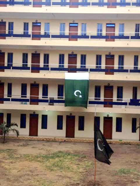 RahulRa13813548's tweet photo. The Universities and their hostels are the second home of students.!
#seveDowHoste https://t.co/utFOFyALuV