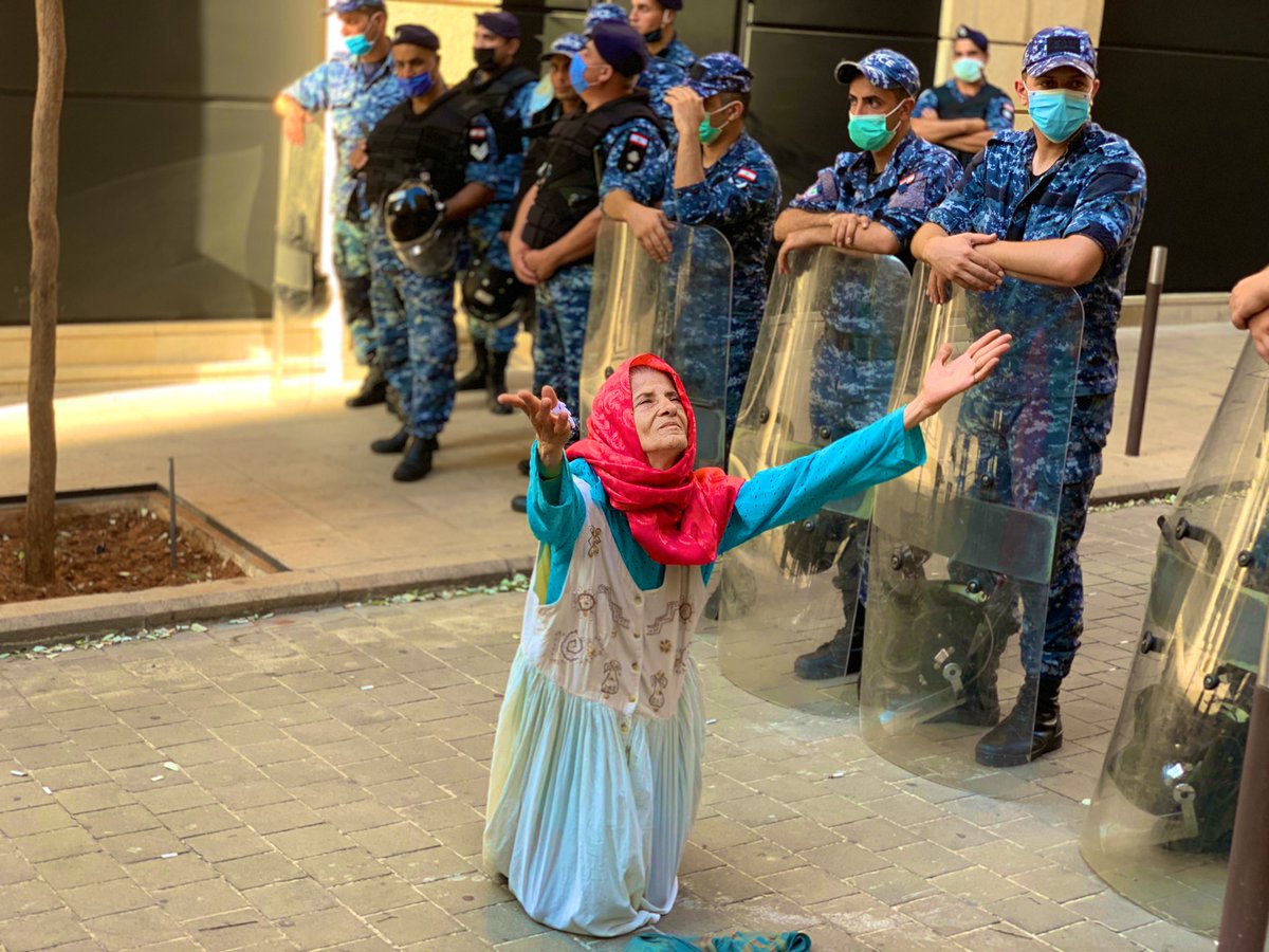 MiaAtoui's tweet photo. Because each protest, no matter it’s size, is a statement that we exist, that we have a voice, that we will fight, and that this is where we belong. This woman is in every one of them 🇱🇧✊🏻
@WorldBankMENA @SarojJha001 @DavidMalpassWBG #SaveBisri
@savebisri https://t.co/QHd2h1wYIK