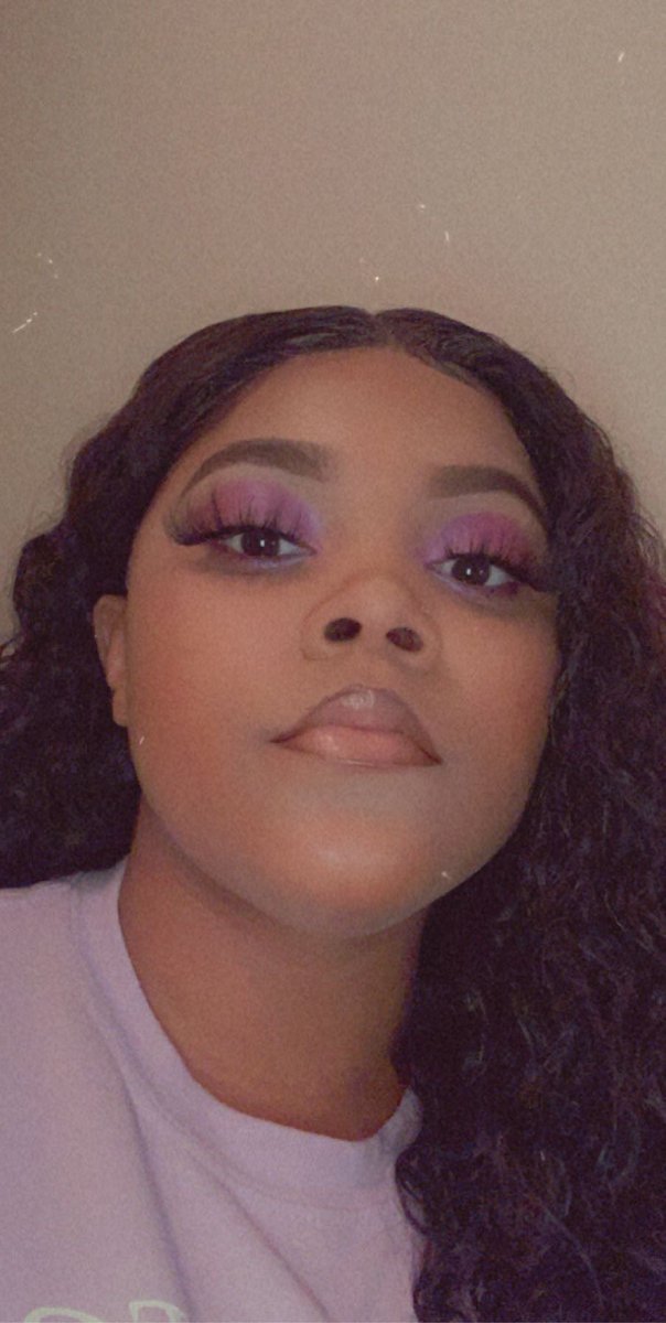 Lanajaaaa's tweet photo. Bad Lil Vibeee💜 https://t.co/qC0tISplwU