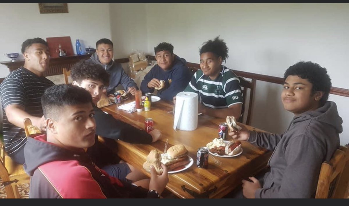 Manu Tuipulotu tweet media