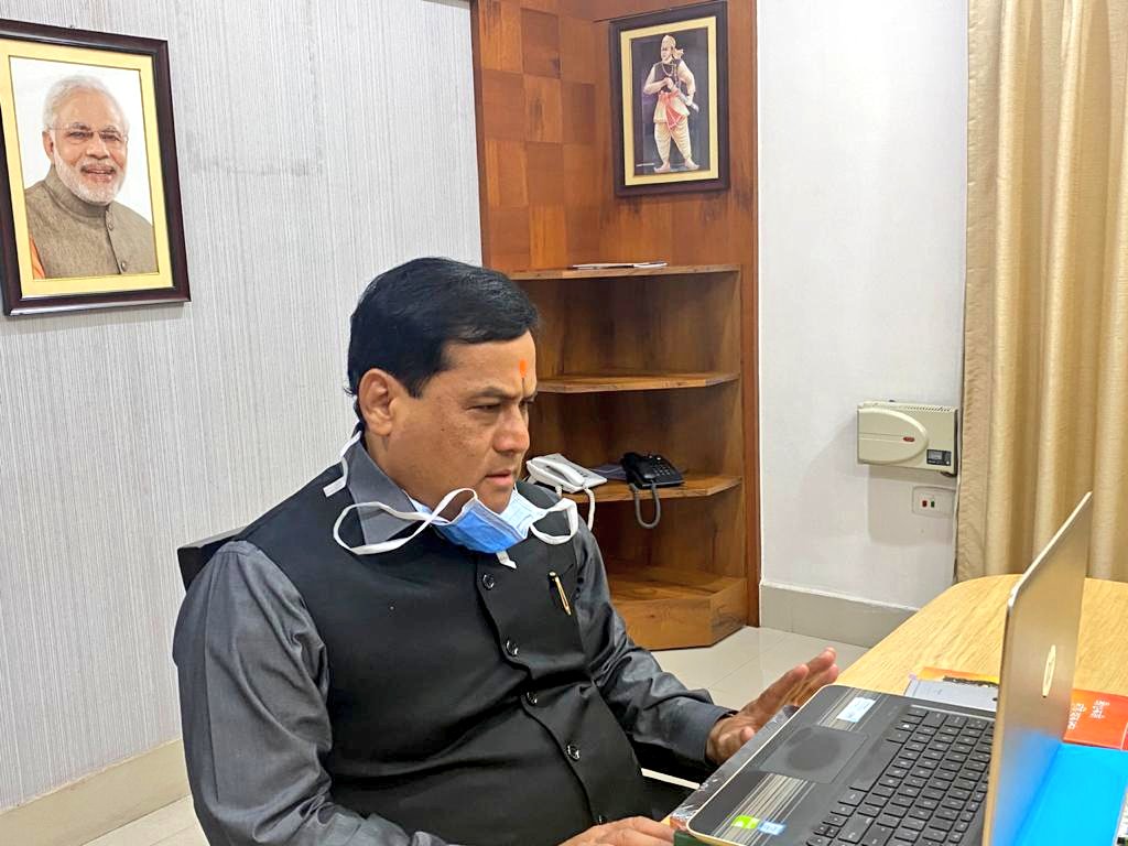 sarbanandsonwal's tweet photo. Exchanged views on various issues with @BJP4Assam President Shri @RanjeetkrDass, @BJP4India Secretary (Org) for NE Shri @ajayjamwalRSS Ji &amp; GS Shri @PhanindranathS3 alongwith MLAs, District Presidents &amp; other office bearers of the party through video conferencing. https://t.co/QabhrhHJfD