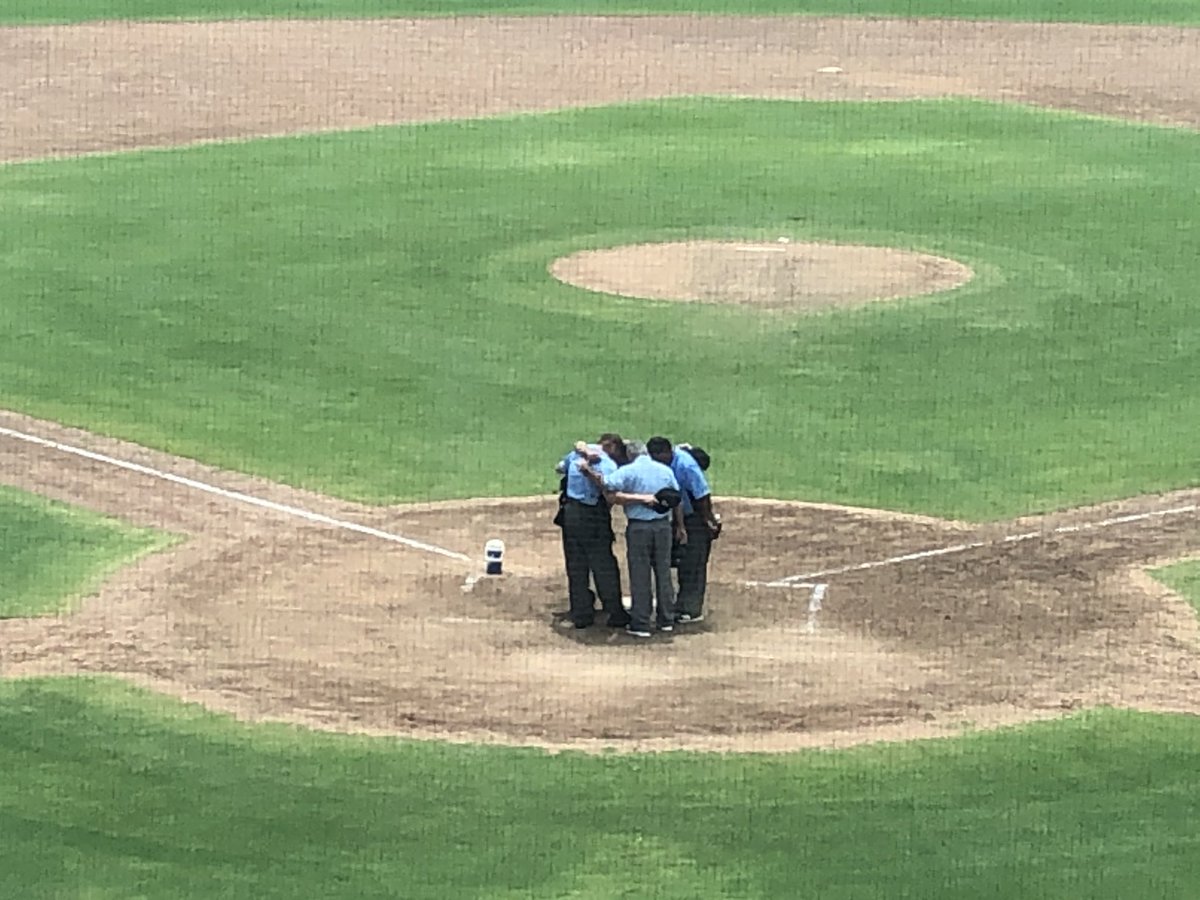 TCEastCoastBSB's tweet photo. 4 man mechanics on our Upperclass Championship! https://t.co/6VcRqjdGk2