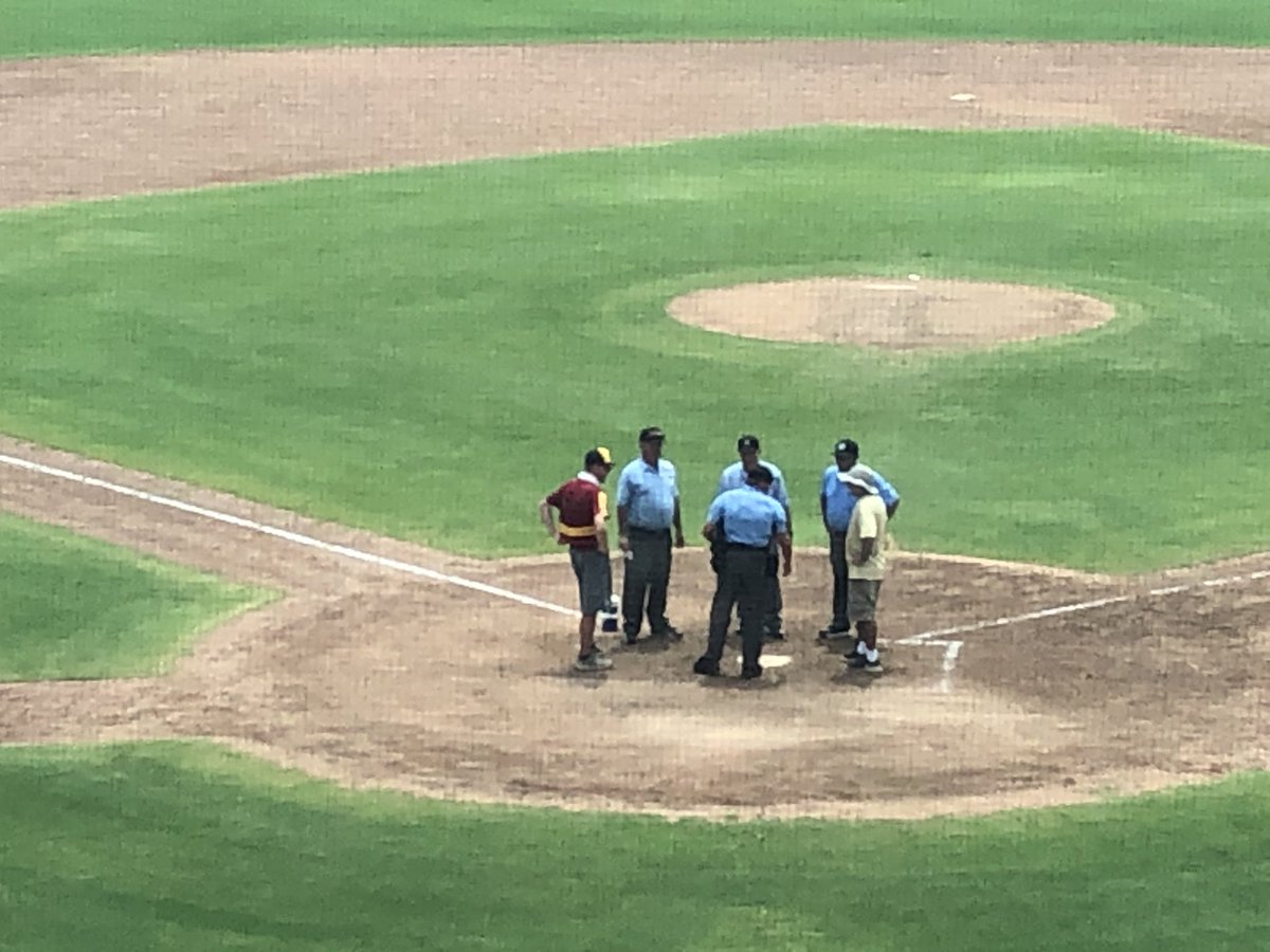 TCEastCoastBSB's tweet photo. 4 man mechanics on our Upperclass Championship! https://t.co/6VcRqjdGk2