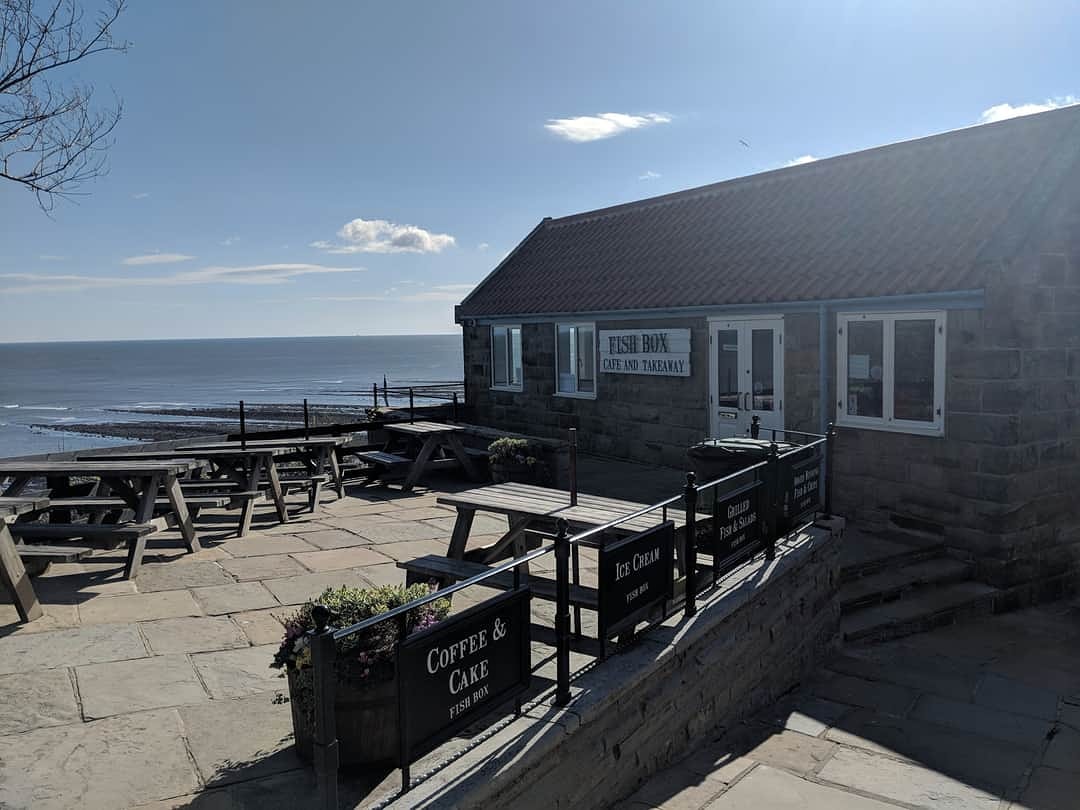 Vacancy for an early bird! 
 A breakfast cook is required at Fish Box Robin Hood’s Bay.
To prepare a basic breakfast menu.
Experience essential.
Hours 8am to 11 am Tuesday to Sunday. Seasonal position. Please forward your details and CV to info@whitbyfishandchips.com