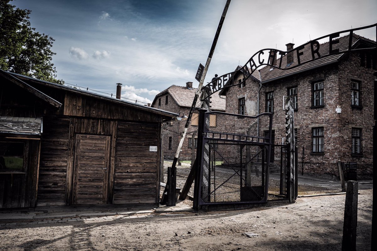 MrUniQz's tweet photo. Visited Auschwitz and Auschwitz-Birkenau extermination camp. https://t.co/1mmVlNpQRS