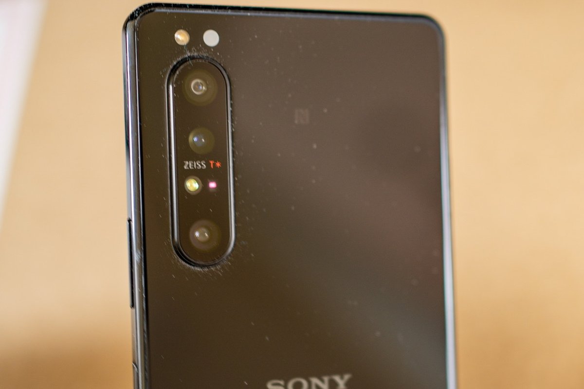 buzzdotie's tweet photo. #TECH Review: Five-out-five rating for the best ever @SonyIreland flagship smartphone, @sonyxperiaie Xperia 1 II https://t.co/yS7K12SlWq https://t.co/vgERFSnMIo