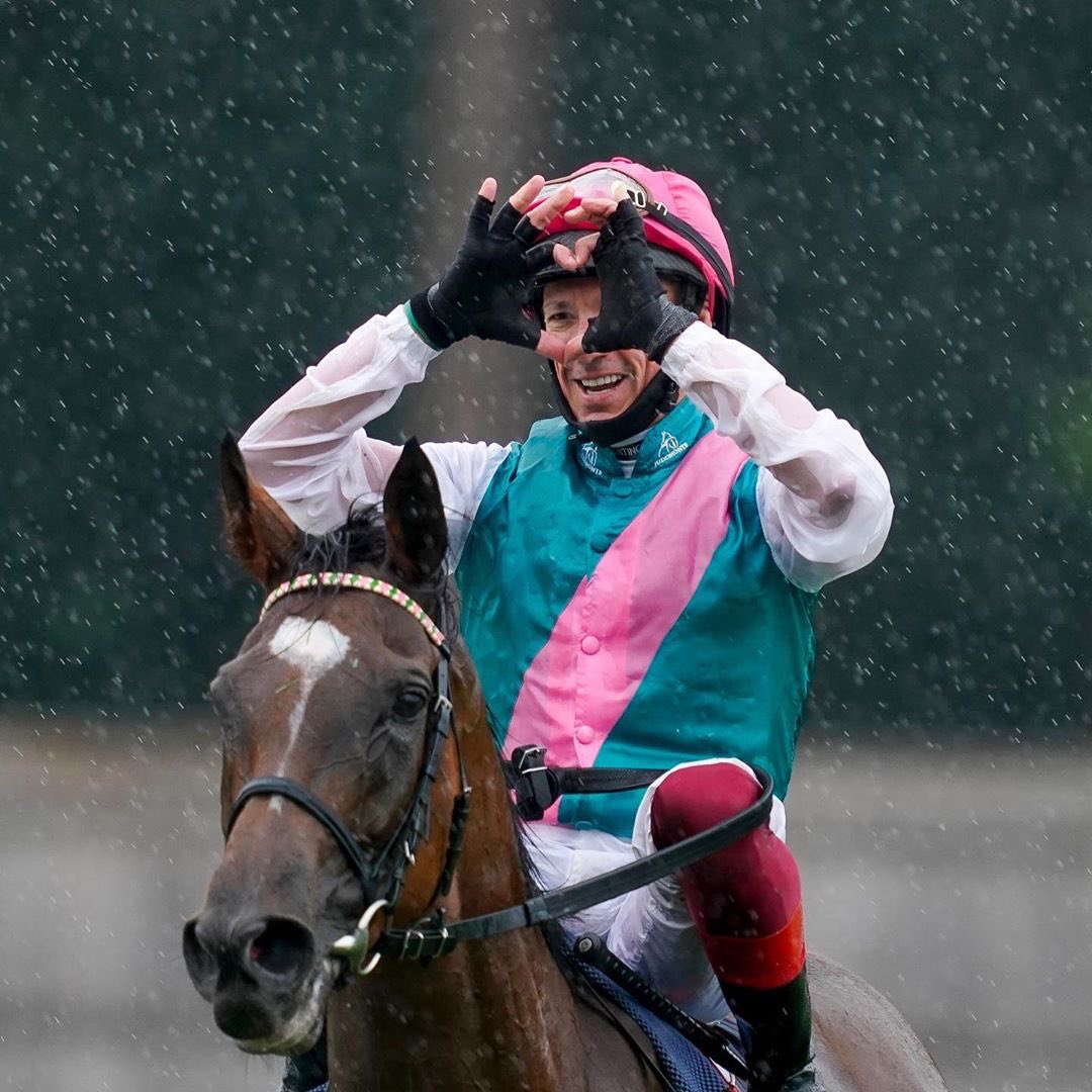 HTalentMgmt's tweet photo. History makers!!๐๐๐
A massive #congratulations to our client @FrankieDettori on winning the #KingGeorge at Ascot today!๐๐ปโฃโฃโฃ
โฃโฃโฃ
Making #racing history with this being a record-breaking third King George for Frankie and Enable!๐
Incredible!! #GoEnable https://t.co/uKIXGc5bFX