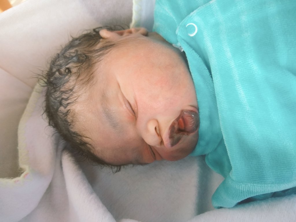 Jnferreira7's tweet photo. Meu coração está em pedaços tô tentando criar forças pra continuar mas tá difícil dessa vez a porrada foi forte, mas Deus vai me honrar eu creio nisso. Agora você é mais um lindo anjo no céu fica com Deus meu eterno filho meu anjo lindo BRUNO GABRIEL TE AMO 😭💔👼🏾 https://t.co/ThUr1diBGn