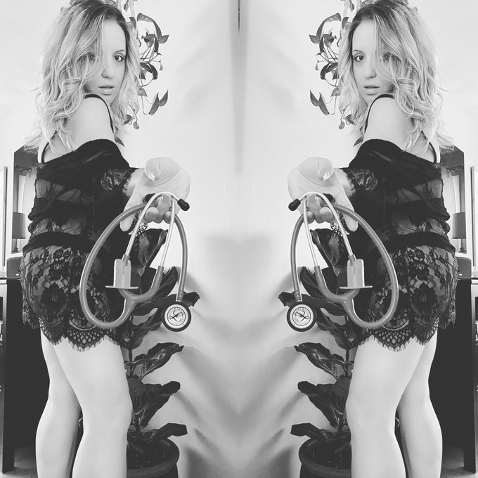 Don&rsquo;t miss ANY of my content! Follow me on Instagram: cararileyxx ✨ https://t.co/PzxK2xyb1c<a href="/tag/mvsales"class="tags"><span>#mvsales</span></a>