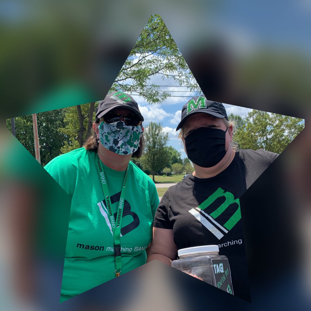 SoroyaSmithMEd's tweet photo. Check out some of the star moms behind the @MasonBands 🤩

It’s #TagDay2020 and they’re getting it done ✅ https://t.co/lI4rfJCaO8