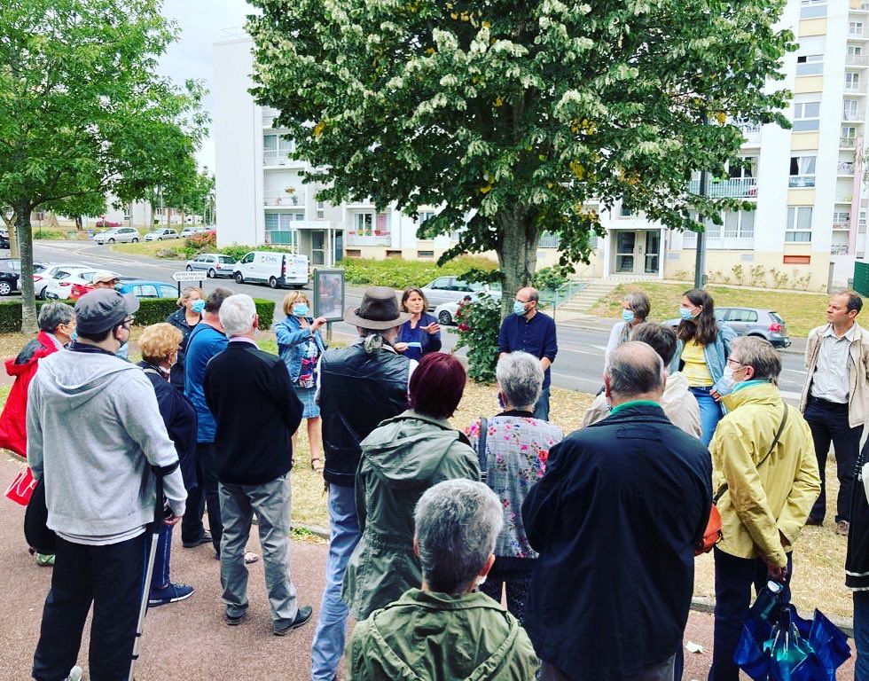 Ces temps d’échanges sont précieux pour moi et mon équipe. Merci à tous pour nos discussions constructives. Prochain RV le samedi 8 août à La Dollée (départ devant le Centre Nelson Mandela...(facebook.com/10856554732595…)

#emmanuellelejeune #saintlo #mairedesaintlo #valsaintjean