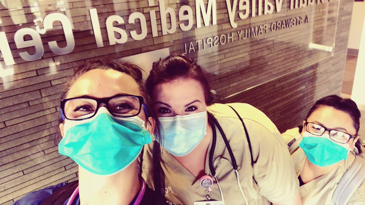 Hollee__Harris's tweet photo. Back in our nursing clinicals. I’m so blessed to be on this career path with a group of amazing people along my side. #nurse #Medicalsurgical #studentnurses https://t.co/CJUMbq3oe3