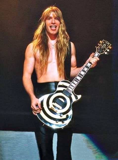 Ahmadov_6's tweet photo. Not a glow up, nor a glow down. 
Zakk Wylde kept on glowing and still at it .. bless this good soul 🙌🏼
@ZakkWyldeBLS #WyldeAudio #Valhallajava #Deathwishcoffee #tBLSt #SDMF https://t.co/IG731VIOXk