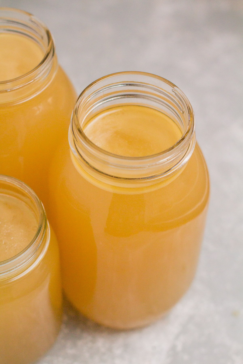 saifedean's tweet photo. HOW TO MAKE BONE BROTH

Or How to go on a carnivore diet for approximately $0/day.

One of the healthiest &amp; most nutritious foods you could ever eat is thrown away by your butcher, or sold for very cheap.

Here's my recipe for the easiest &amp; most reliable way of enjoying it. https://t.co/iDEftjeRoZ