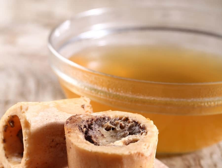 saifedean's tweet photo. HOW TO MAKE BONE BROTH

Or How to go on a carnivore diet for approximately $0/day.

One of the healthiest &amp; most nutritious foods you could ever eat is thrown away by your butcher, or sold for very cheap.

Here's my recipe for the easiest &amp; most reliable way of enjoying it. https://t.co/iDEftjeRoZ