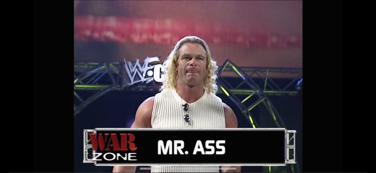 attitude_rewind's tweet image. #MrAss @RealBillyGunn is BACK and reveals to @steveaustinBSR that he saw the driver who ran him over and that the perpetrator has blonde hair. #Austin believes him but gives him a stunner anyway 🖕🏻💀🖕🏻

#GuiltyUntilProvenInnocent #Raw #RawIsWar #AttitudeEra #AttitudeRewind