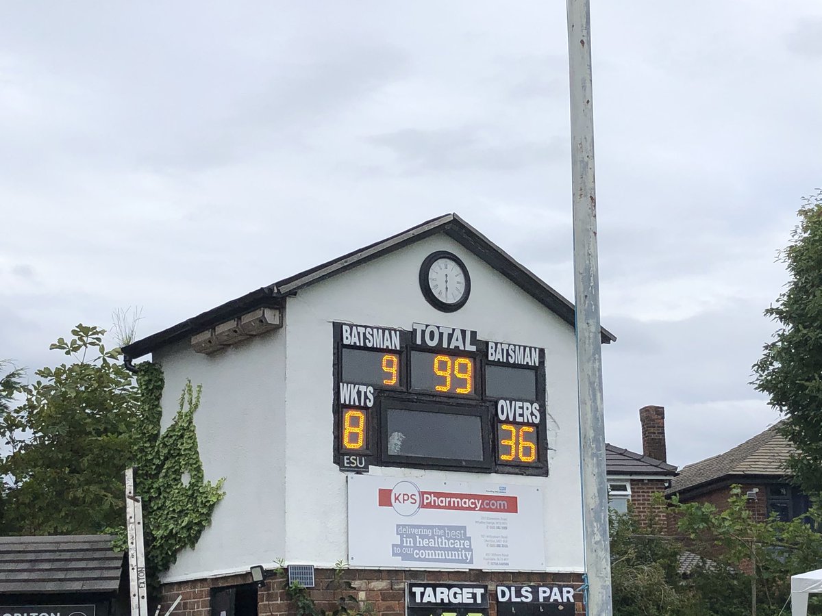 Ranson_PJ's tweet photo. Evening drink with @Ranson02 @WhalleyRangeCC catching the end of the first 1st XI home game ๐ #SociallyDistancedScoring #RansonBoys #CommuityClub https://t.co/CEHdehxxbC