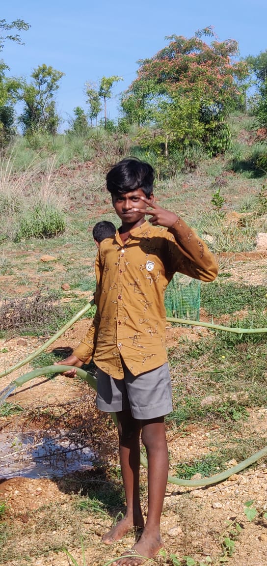 Polurntk's tweet photo. சேத்துப்பட்டு கிழக்கு ஒன்றியத்துக்கு உட்பட்ட அப்பேடு கிராமத்தில் நாம் தமிழர் சுற்று சூழல் பாசறை சார்பாக திரு. ராஜசேகர் அவர்கள் முன்னெடுப்பில் மரக்கன்று நடும் நிகழ்வு நடைபெற்றுது 💐💐💐💐💐💐

நாம் தமிழர் 🔥💪

#SaveNatureSavePeople https://t.co/Ab1bCQhvaG